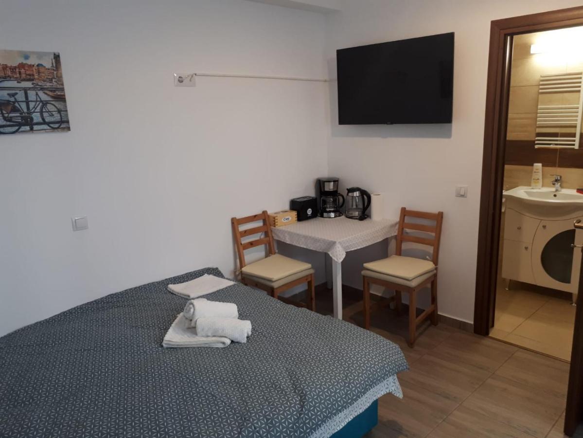 Hunyadi Budget Ciresica Sibiu Exterior foto